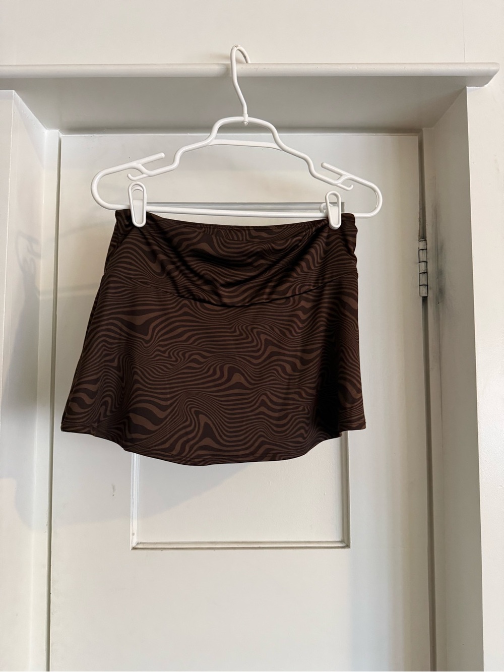 Divided Brown Wave-Print Mini Skirt